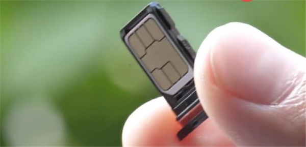 在oppo find x中安装电话卡的简单步骤