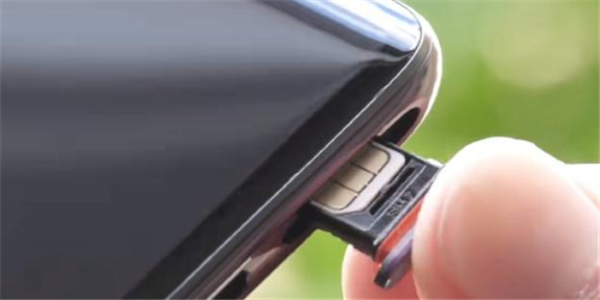 在oppo find x中安装电话卡的简单步骤