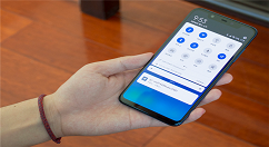 在小米8中设置状态栏锁屏可下拉的具体方法