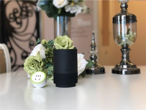 在天猫精灵里音控制电视的具体方法