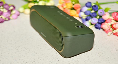 索尼SRS-XB30蓝牙音响打开或关闭照明灯的方法介绍