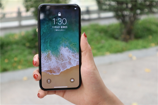 6.1寸新iPhone X屏幕缩水？不存在的！