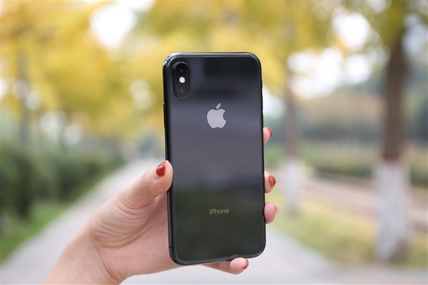 三款新iPhone X齐曝光 最早9月登场