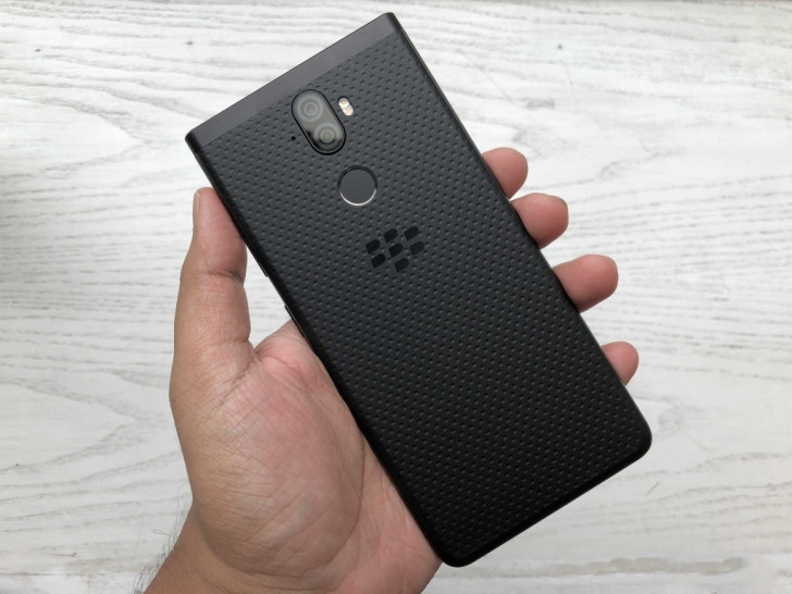 Blackberry Evolve/Evolve X上线印度：无物理全键盘