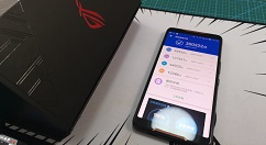 华硕ROG游戏手机安兔兔跑分突破30万