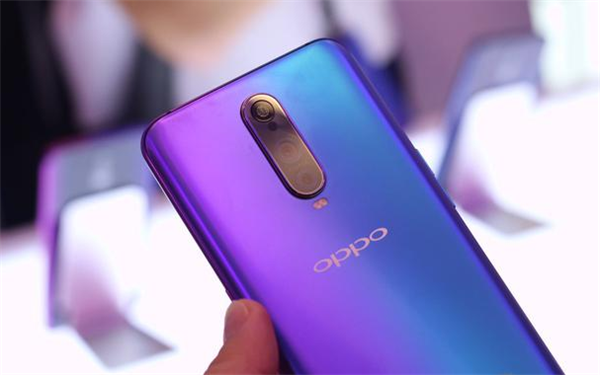 据透露:oppor17pro即将浮出水面