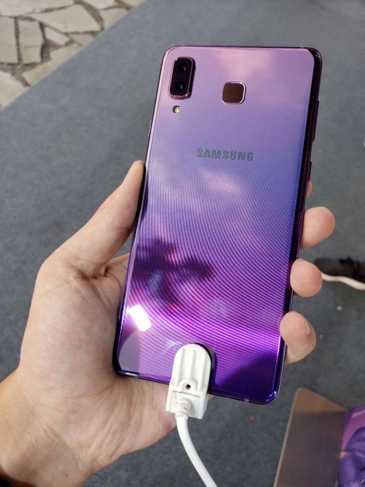 三星Galaxy A9 Star新配色“花仙紫”亮相