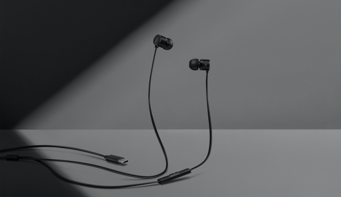 一加银耳2T四季度正式上市：采用入耳式设计