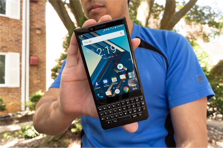 黑莓公布二季度财政收益：每股盈利4美分