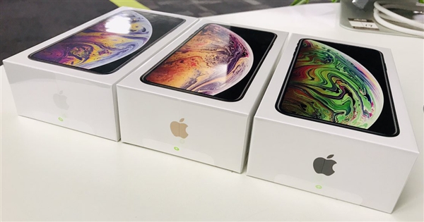 iPhone XS/XS Max今天开卖!已有用户提前收货