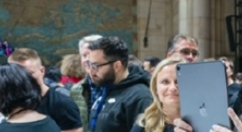 iPad价格破纪录！苹果CEO：快买