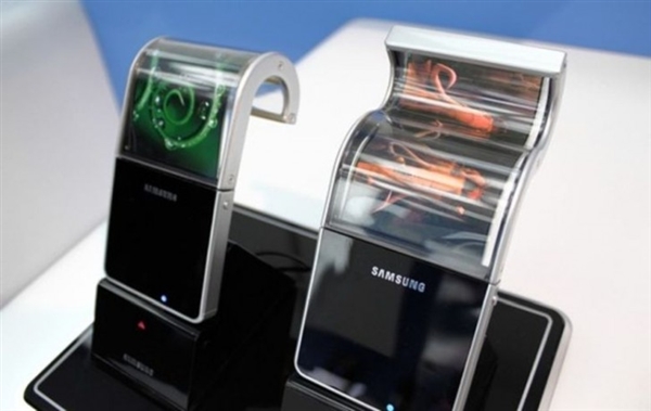 三星谈第一款可折叠手机：准备向全球发售