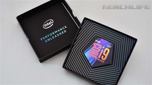 Intel i9-9900K样品泄露：原来长这样！