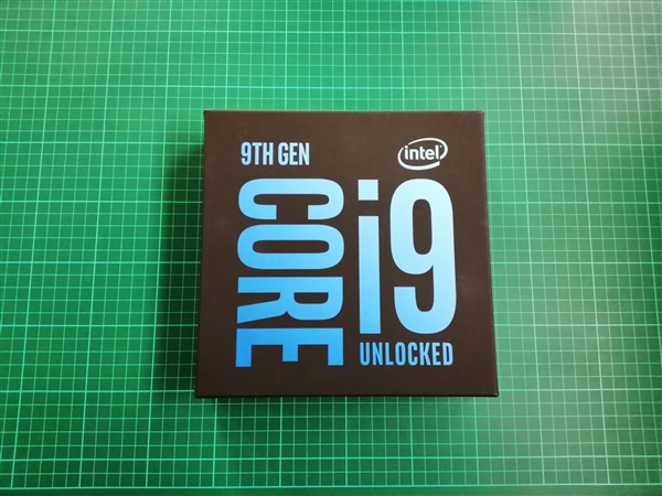 Intel i9-9900K样品泄露：原来长这样！