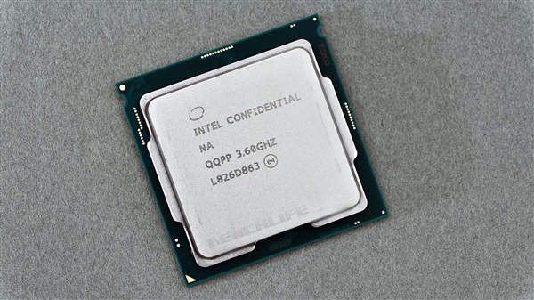 Intel i9-9900K样品泄露：原来长这样！