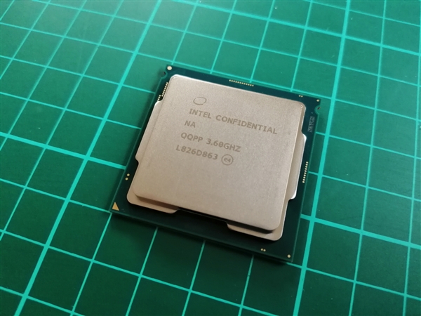 Intel i9-9900K样品泄露：原来长这样！