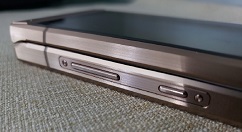 主打高端商务人群！三星W2019真机现身