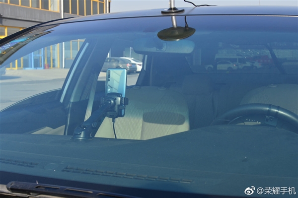 终于确认！荣耀Magic2进军无人驾驶！