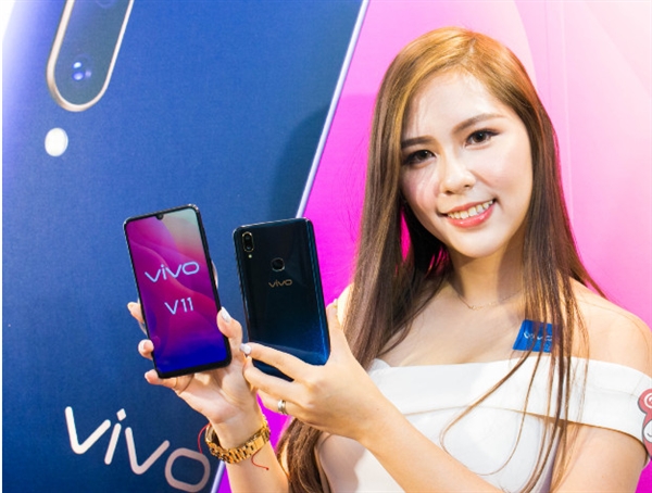 vivo V11、V11i正式上线：星云蓝、星空黑两配色