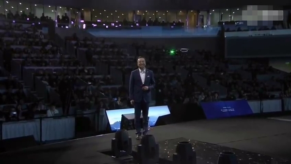 使用荣耀Magic2和YOYO或能操控汽车？