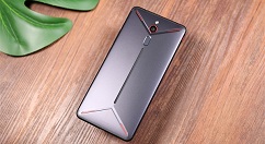 搭载骁龙845处理器，红魔电竞手机获大奖