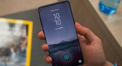 外媒：Galaxy S10+或内置两颗自拍镜头