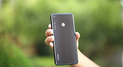 荣耀8X前置相机获AI功能，能识别自拍场景