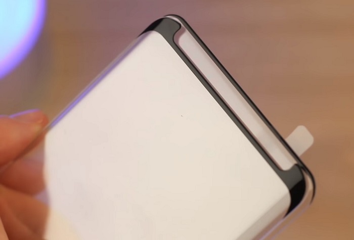 三星Galaxy S10/S10 Plus钢化膜曝光！