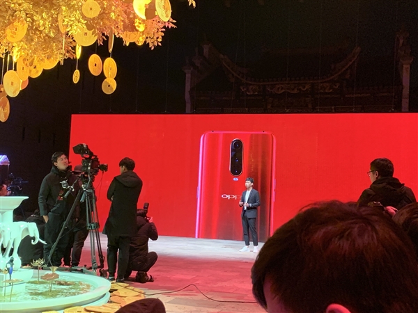 OPPO R17、R17 Pro新年版正式上线！