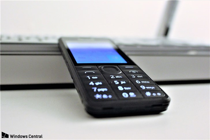 微软牌功能机曝光：型号为 