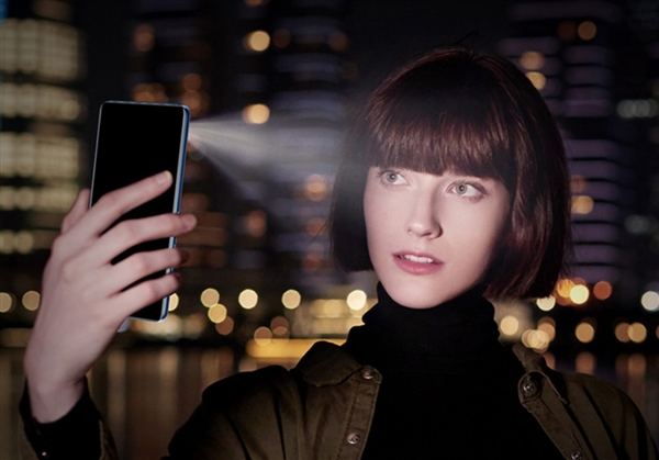 努比亚X正式开卖：3299元