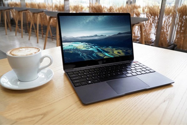 驰为Aerobook Windows 10笔记本正式上线