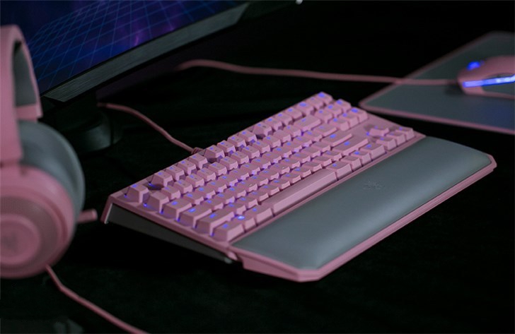 雷蛇预告新品：粉粉少女心，明天见