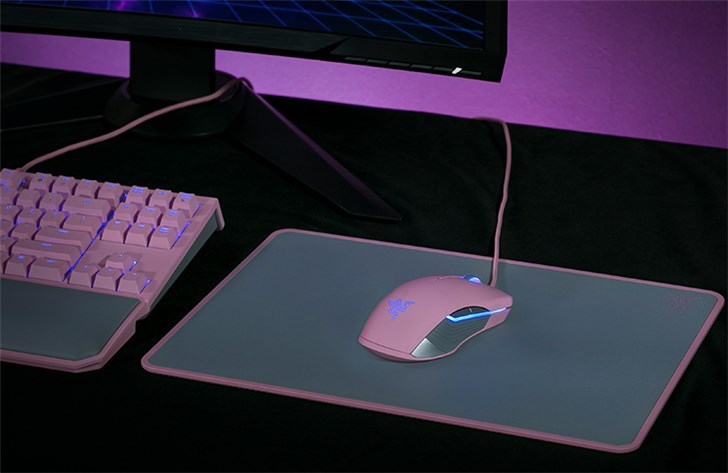 雷蛇预告新品：粉粉少女心，明天见