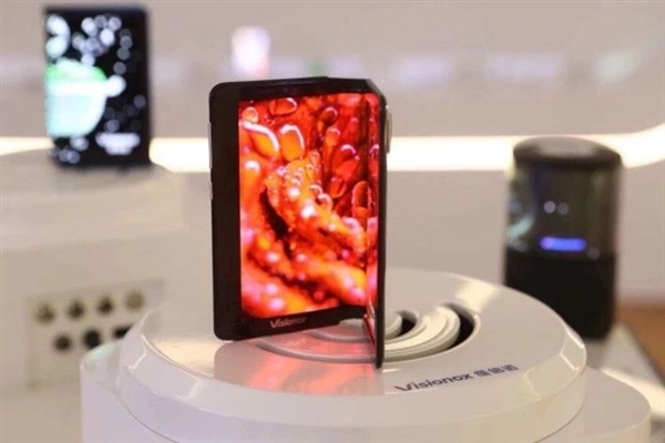 小米双折叠手机采用了维信诺的柔性OLED面板