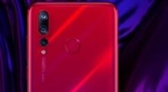 今年手机行业将迎来挖孔屏时代