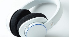 创新推SXFI AIR：内置 microSD 读卡器