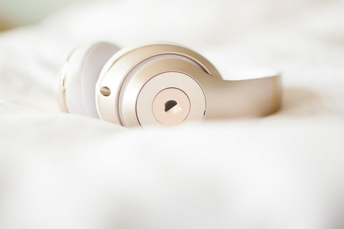 苹果或于2019年下半年带来耳罩式耳机