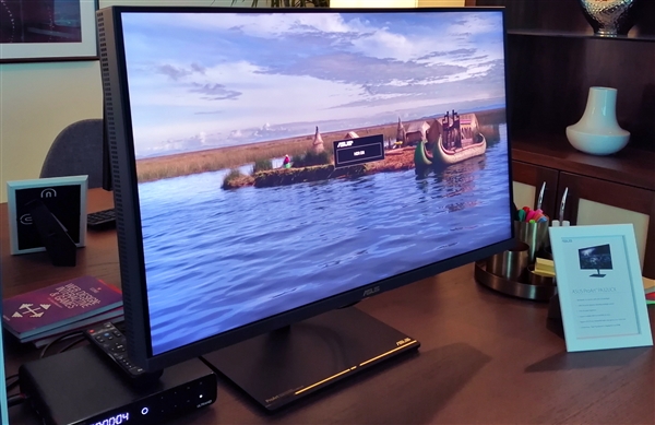 华硕ProArt PA32UCX正式亮相CES 2019！