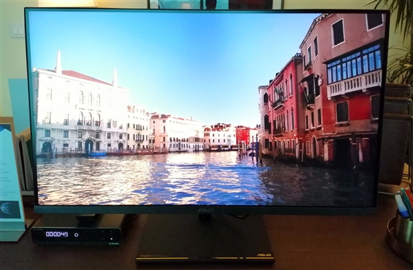 华硕ProArt PA32UCX正式亮相CES 2019！