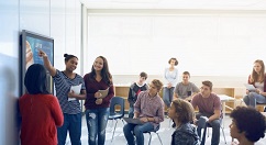 戴尔带来75英寸4K交互式触摸显示器