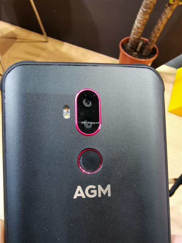 AGM X3 Turbo亮相：搭载骁龙845