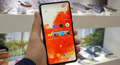 全球最大电池容量手机亮相MWC：可待机50天