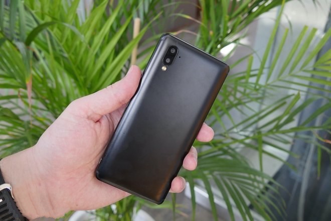 Fxtec Pro1正式亮相：配备侧滑式全键盘