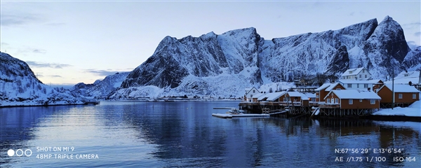 迄今最好看的小米手机！小米9正式上线！