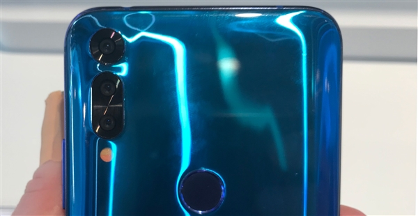 传TCL会带来5G智能手机