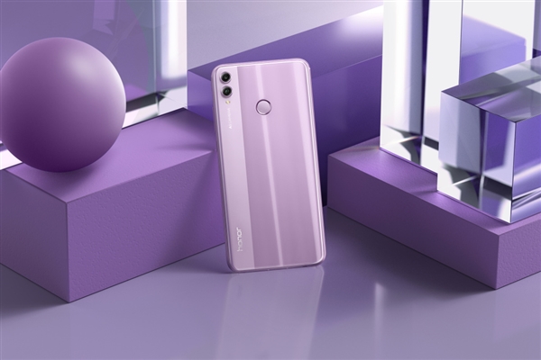 荣耀8X系列出货量破千万，64GB版喜迎降价