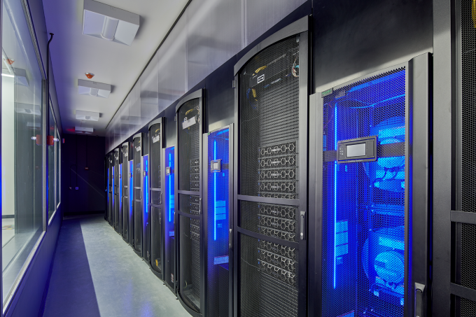 沃尔玛上线新“未来商店”：支持AI摄像头