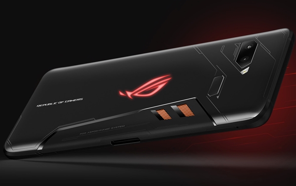 华硕或于2019年第三季度带来第二代ROG电竞手机