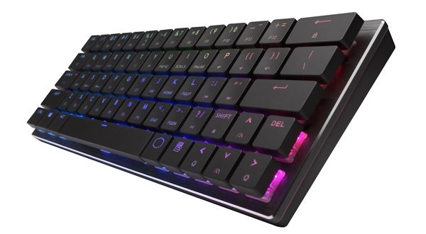 酷冷至尊带来SK621迷你机械键盘：64键